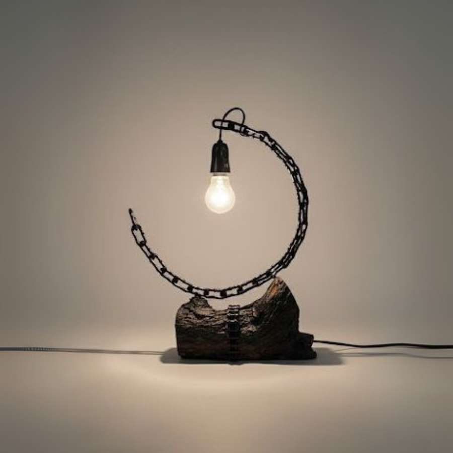 Industrial Chain Table Lamp
